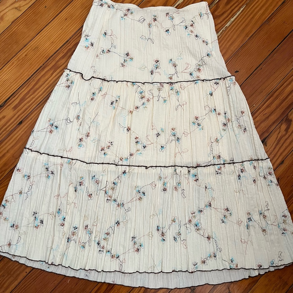Tiered Maxi skirt